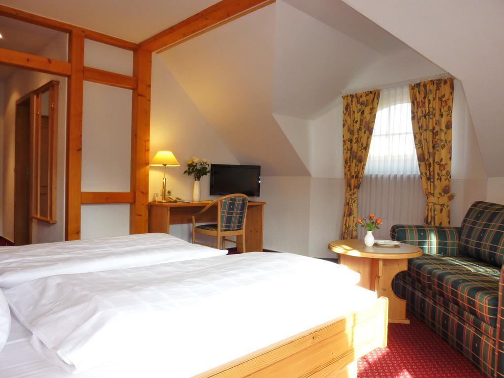 Landhaus Mueritzgarten Hotel Garni Röbel Pokój zdjęcie
